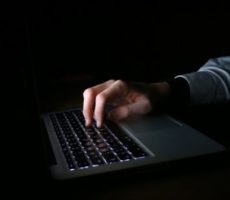 Crimes de ódio na Internet – Por que a impunidade continua?